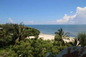 Modern Beach Front Studio Apartment - B44 - Mombasa