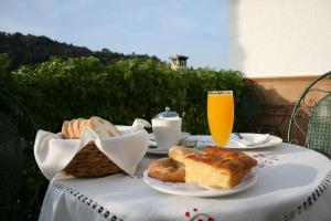 Suite room in Hotel Rural Albamanjon