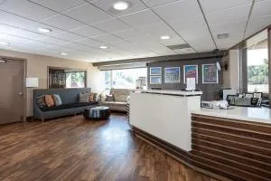 Carlton Inn Midway - 西塞罗