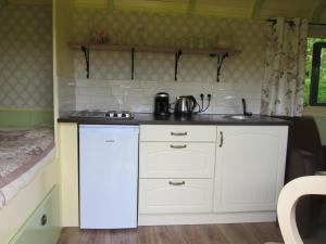 Pipowagen Minicamping De Linde