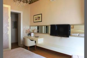 Ragip Pasha Apartments