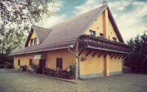 BB Boutique Hotel - Dánszentmiklós