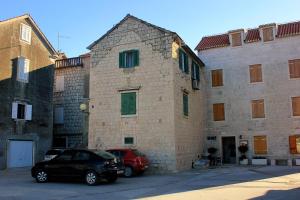 Apartments by the sea Kastel Stafilic, Kastela - 8678