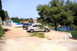 Apartments by the sea Basina, Hvar - 542