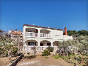 3 star apartement Apartments by the sea Prvic Luka, Prvic - 12064 Prvić Luka Horvaatia