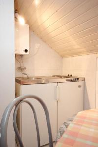 Studio with Balcony and Sea View room in Apartments with a parking space Vis - 2476