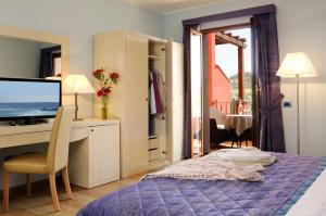 Superior Triple Room room in Hotel Sa Cheya Relais & Spa