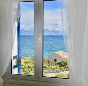 SempreViva Sea Houses Kythira Greece