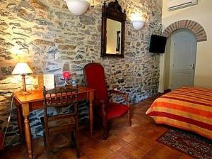 Hotels Le Clos des Arts : photos des chambres