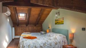 Quadruple Room with Private Bathroom