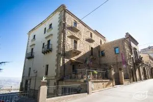 Sicily Rooms Enna - 卡尔塔尼塞塔