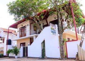 Channa Villa & Tours