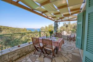 Villa Manti Paxoi Greece