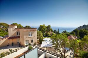 Hotels Les Terrasses du Bailli : photos des chambres