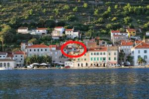 3 star penzion Rooms by the sea Vis - 3034 Vis Hrvaška