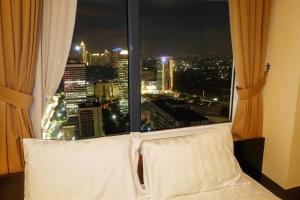 Fantastic View 2BR Apartment at FX Residence Sudirman By Travelio
