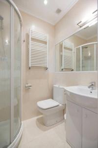 BREATHTAKING TERRACE VIEWS in luxury apartment - by www,SanSebastianApartments,es