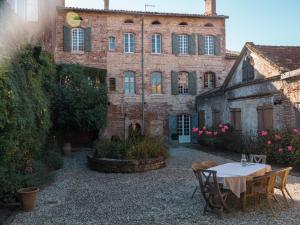 Maisons d'hotes La Cour Verte : photos des chambres