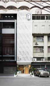 Bed One Block Hostel