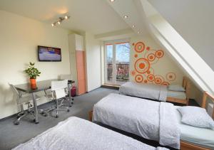 Hostel George