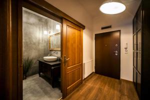 Very Berry Orzeszkowej 10 MTP Apartment parking balcony check in 24h