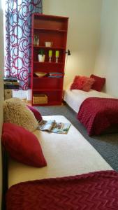 Apartament Dmowskiego