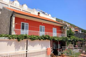 Apartments with WiFi Dubrovnik - 8975