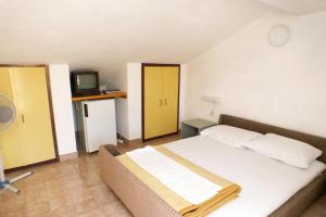 Apartments by the sea Lumbarda Korcula 4413