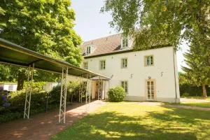 Hotel Gut Grossrotter Hof (ehem. Hotel Schmitte) - Wesseling