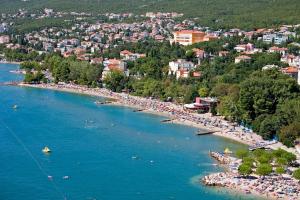 VILLA ROUGE with private parking, AC, WiFi