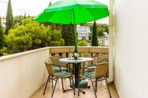 Apartments Garden Beach Superior