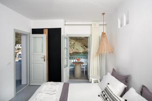 Blue Sand Boutique Hotel & Suites Folegandros Greece
