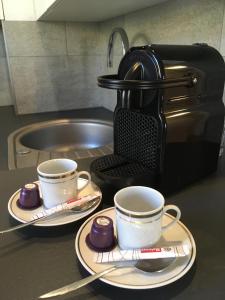 Charme Méditerranéen Votre pied à terre au Cœur du Port de Nice