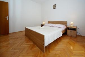 Apartments with parking space Bibinje, Zadar - 5800