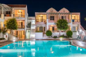 Lotus Hotel Apartments Chania Greece