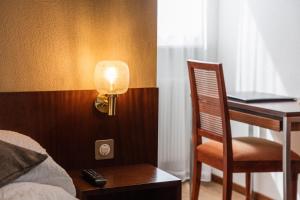 Budget Twin Room room in Hôtel de Chailly