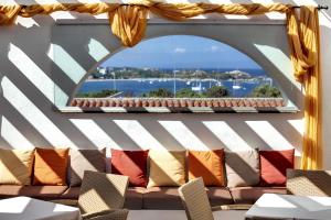 COLONNA GRAND HOTEL CAPO TESTA, a Colonna Luxury Beach Hotel, Santa Teresa Sardegna img38