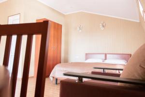 Triple Room with Balcony room in Guest House on Lenina Street 172