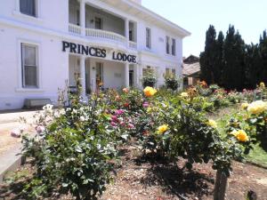 Princes Lodge Motel