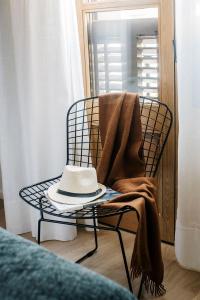 Penthouse Apartment room in Vale Suites