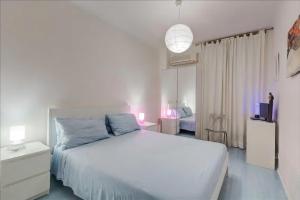 Holiday Jeans Apartment