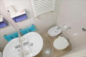 Holiday Jeans Apartment