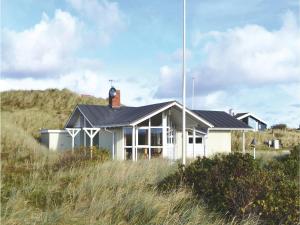 Three-Bedroom Holiday Home in Hvide Sande