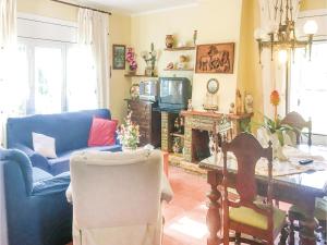 3 Bedroom Nice Home In Francàs