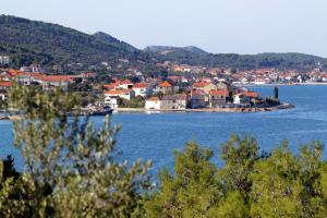 Quadruple Room Kali 14083a