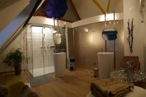 B&B / Chambres d'hotes Le Chat Rouge Chambres d'Hotes de Charme en Alsace : photos des chambres