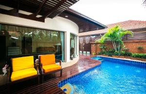 Royal Pool Villa Pattaya