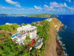 Dolcevita Cliff Private Resort by KlabHouse - Adults Only - Bats Cave