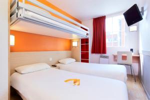 Hotels Premiere Classe Tours Sud - Chambray Les Tours : Chambre Triple