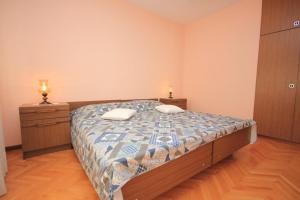 Apartments by the sea Mastrinka, Ciovo - 7582